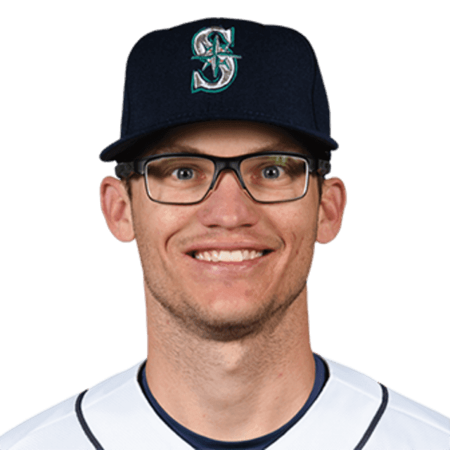Kelby Tomlinson 사진